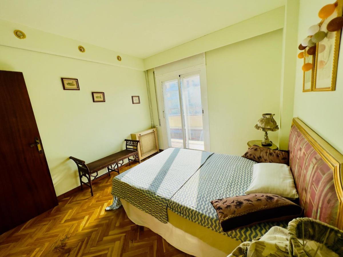 Your Second Home In Barcelona With Private Room And Private Bathroom Close To Montjuic, Pl Espana, La Rambla, Ferry Port エクステリア 写真