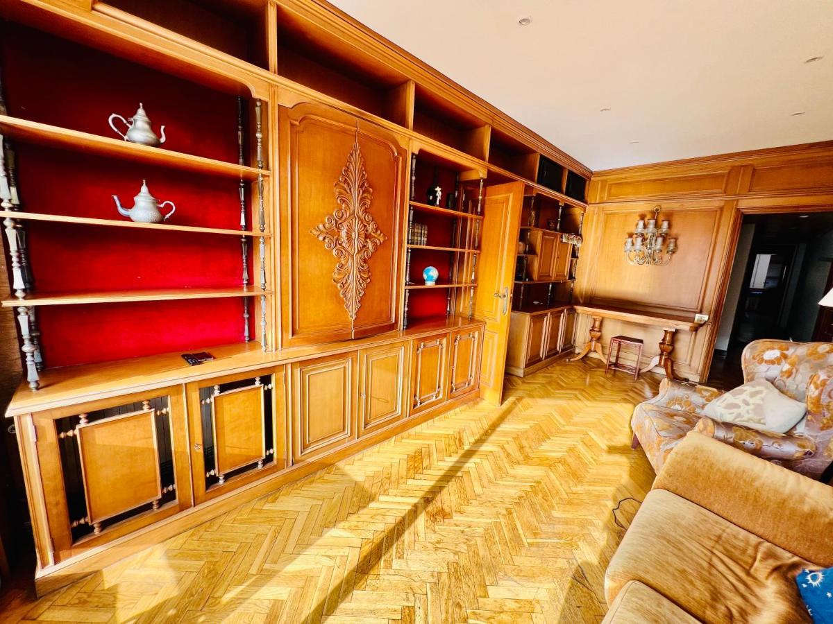 Your Second Home In Barcelona With Private Room And Private Bathroom Close To Montjuic, Pl Espana, La Rambla, Ferry Port エクステリア 写真